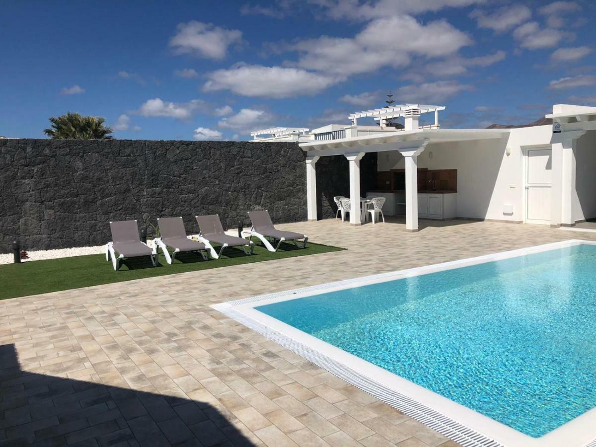 Casa Mercedes Плая Бланка Екстериор снимка